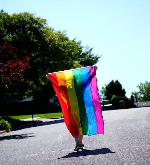 LGBTQIA+ e l’atmosfera che si respira tra diritti e violazioni